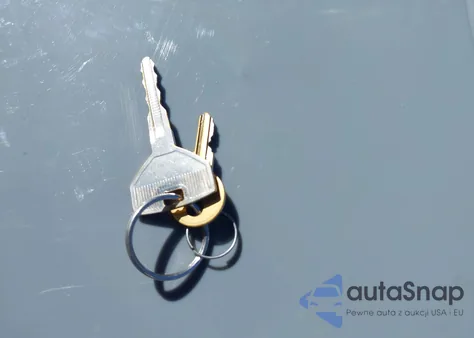 1993 Plymouth Grand Voyager Se from USA, damaged, VIN 1P4GH44R6PX719385